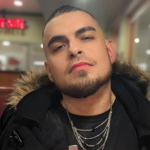 Meet your Posher, Ali